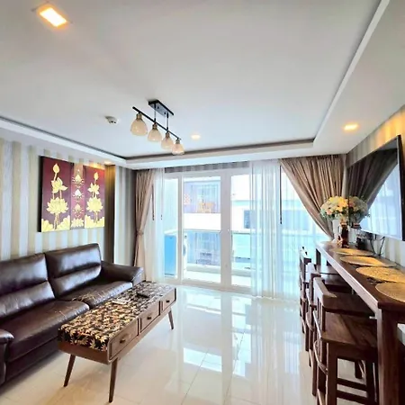Grand Avenue Pattaya Middle Town公寓